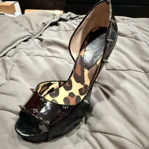 Jessica Simpson Black Patent Peep Toe Heels